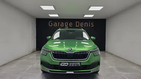 Car image 5