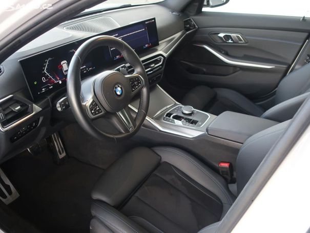 BMW 330d Touring xDrive 210 kW image number 8