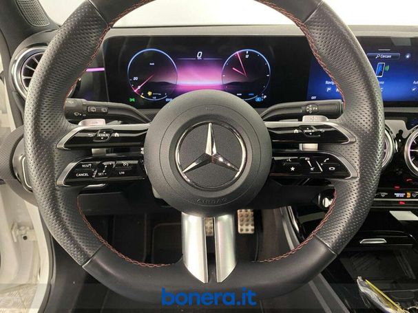 Mercedes-Benz A 180 100 kW image number 20