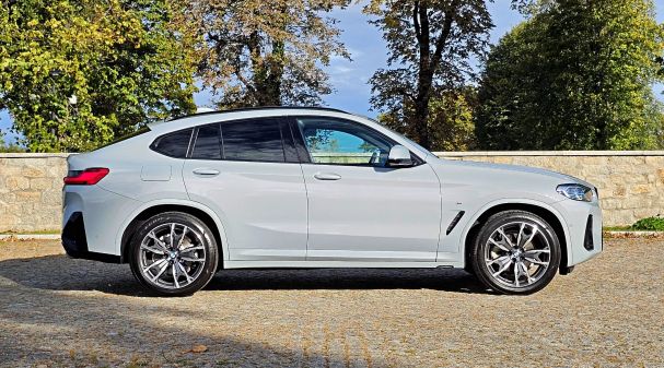 BMW X4 xDrive20d M Sport 140 kW image number 9