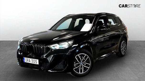 BMW iX1 xDrive30 M Sport 230 kW image number 1