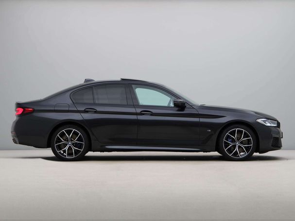 BMW 530 e 215 kW image number 8