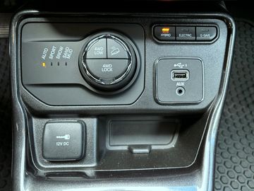 Car image 39