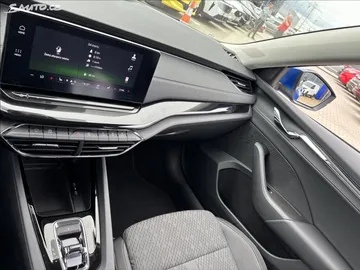Car image 39
