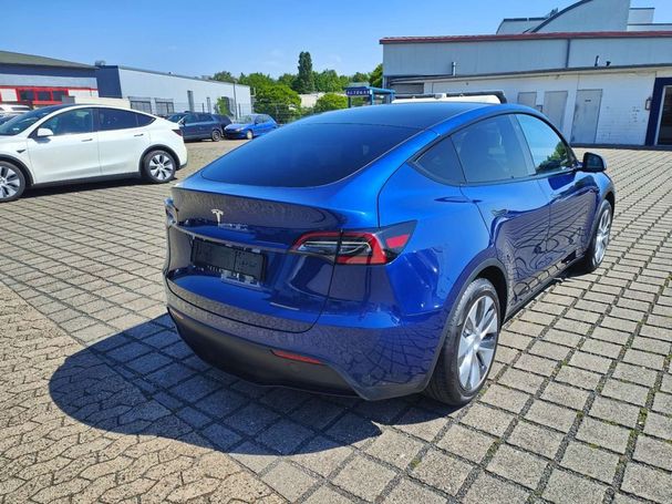 Tesla Model Y 220 kW image number 3