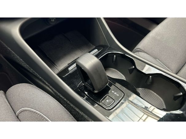 Volvo XC40 Recharge Core 170 kW image number 32