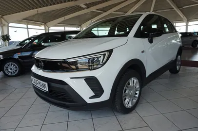 Car image 25
