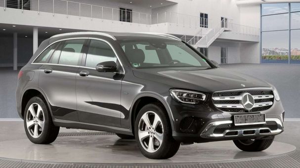 Mercedes-Benz GLC 300 de 225 kW image number 2