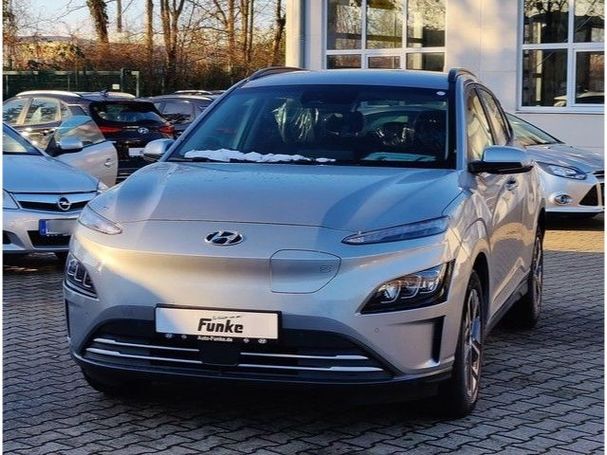 Hyundai Kona 100 kW image number 1