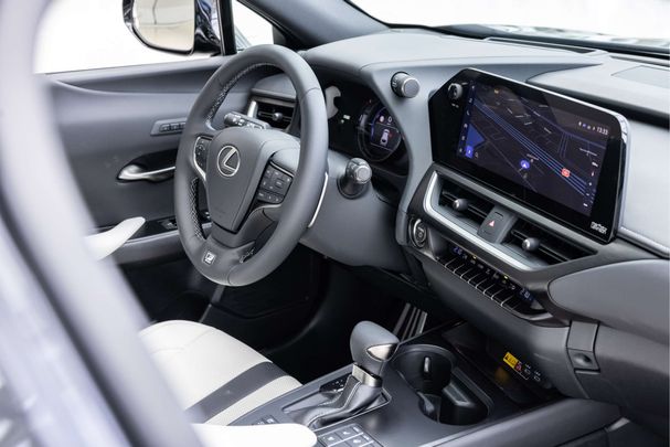 Lexus UX 250h 135 kW image number 27