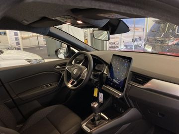 Car image 12