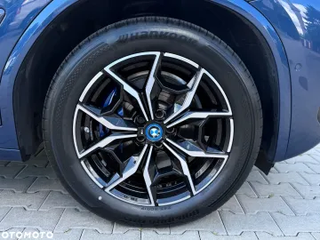 Car image 39