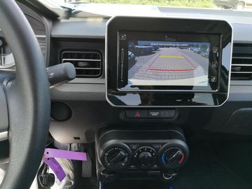 Car image 11