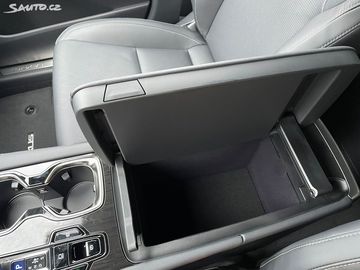 Car image 31