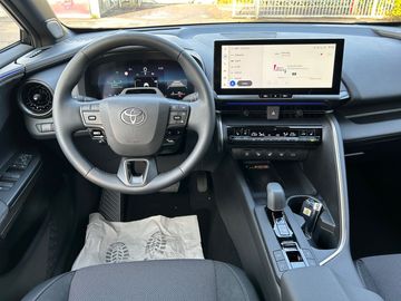 Car image 11