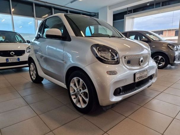 Smart ForTwo EQ 60 kW image number 2