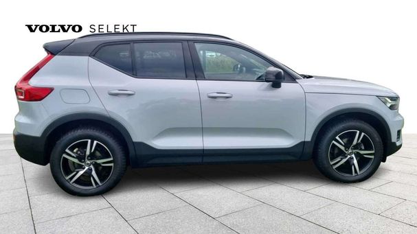 Volvo XC40 T3 120 kW image number 5