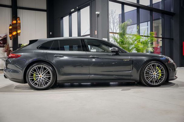 Porsche Panamera 4 Sport Turismo E-Hybrid 340 kW image number 3