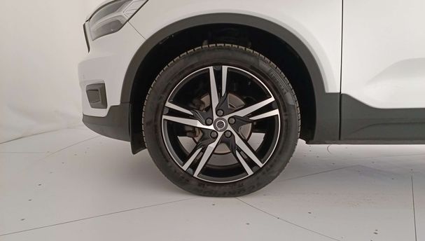 Volvo XC40 D3 110 kW image number 7