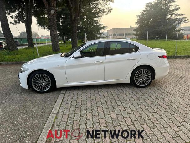 Alfa Romeo Giulia 2.2 Diesel AT8 140 kW image number 7