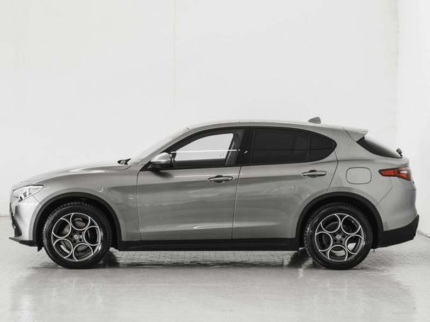 Alfa Romeo Stelvio 2.2 Diesel AT8 Q4 140 kW image number 3