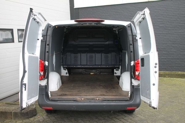 Mercedes-Benz Vito 111 CDi 85 kW image number 6