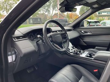 Car image 31