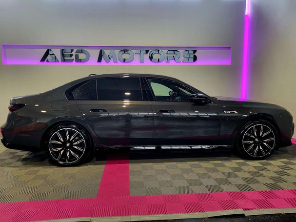 BMW M760e xDrive 420 kW image number 8