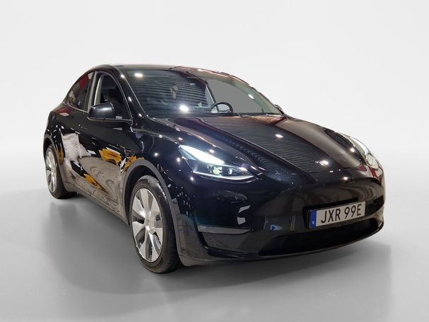 Tesla Model Y Long Range AWD 378 kW image number 9