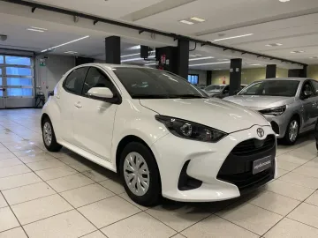 Car image 2