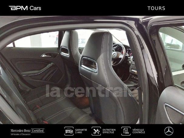 Mercedes-Benz GLA 200 d 7G-DCT 100 kW image number 17