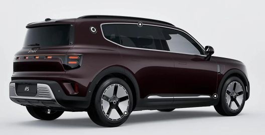 Car image 3