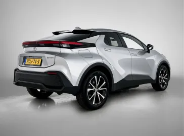 Car image 2