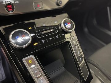 Car image 37