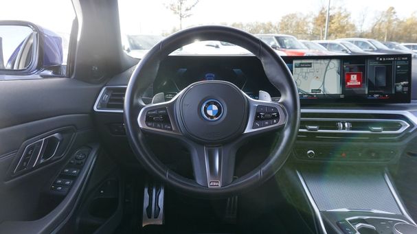 BMW 330e M Sportpaket 215 kW image number 14