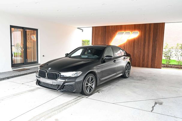 BMW 530 e 215 kW image number 2