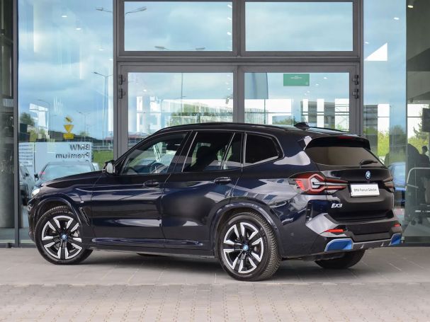 BMW iX3 Impressive 210 kW image number 3