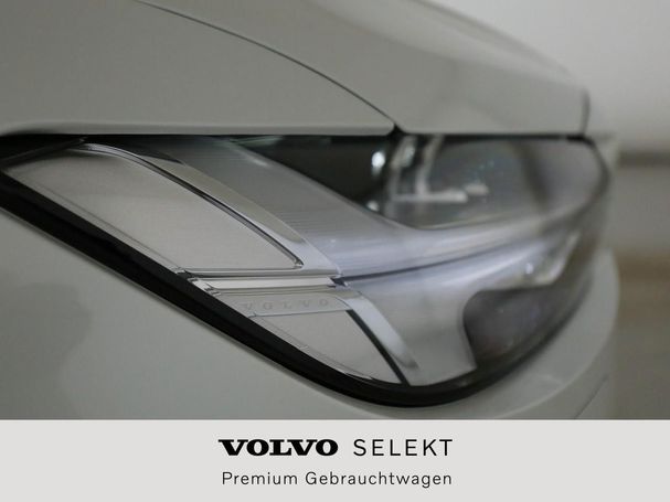 Volvo V90 Cross Country AWD Ultimate 173 kW image number 3