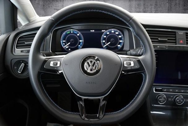 Volkswagen Golf 100 kW image number 11