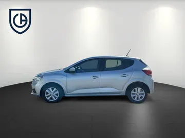 Car image 5