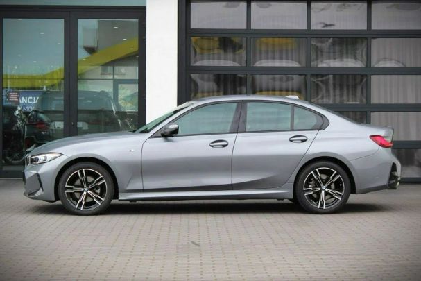 BMW 320i xDrive 135 kW image number 6