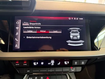 Car image 36