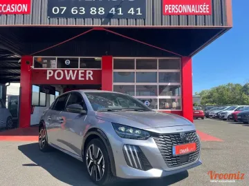 Car image 9