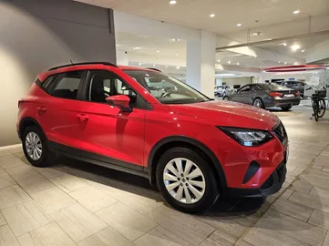Car image 2