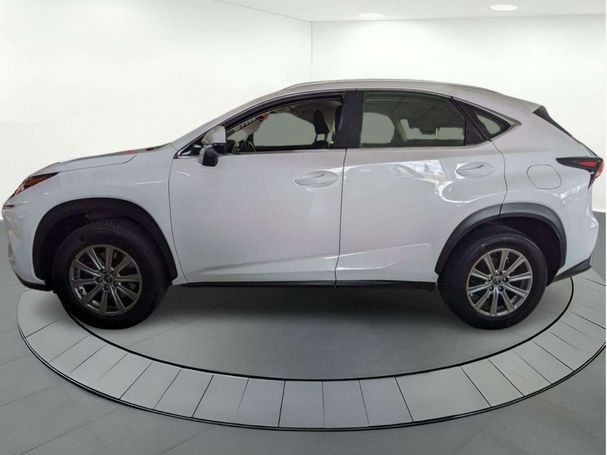 Lexus NX 300 H 145 kW image number 7