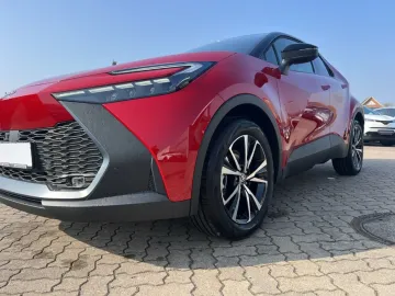 Car image 2