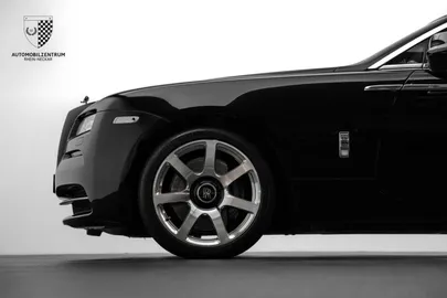 Car image 39