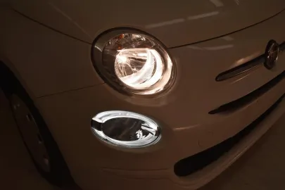Car image 17