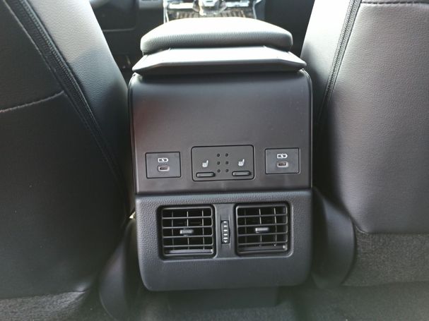 Subaru Solterra Platinum AWD 160 kW image number 23