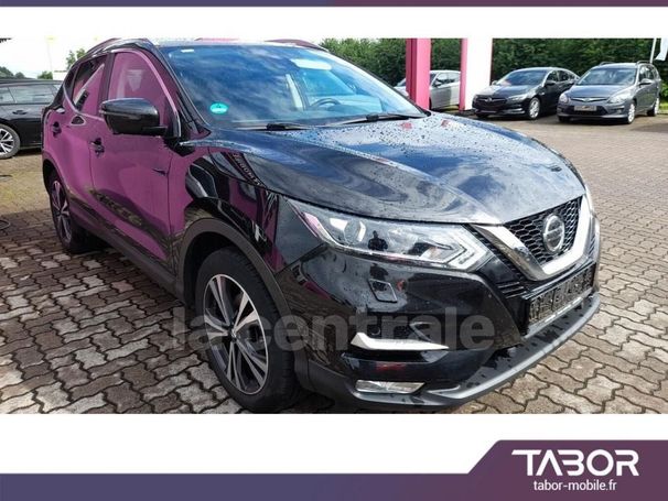 Nissan Qashqai 1.3 DIG-T N-CONNECTA 103 kW image number 2